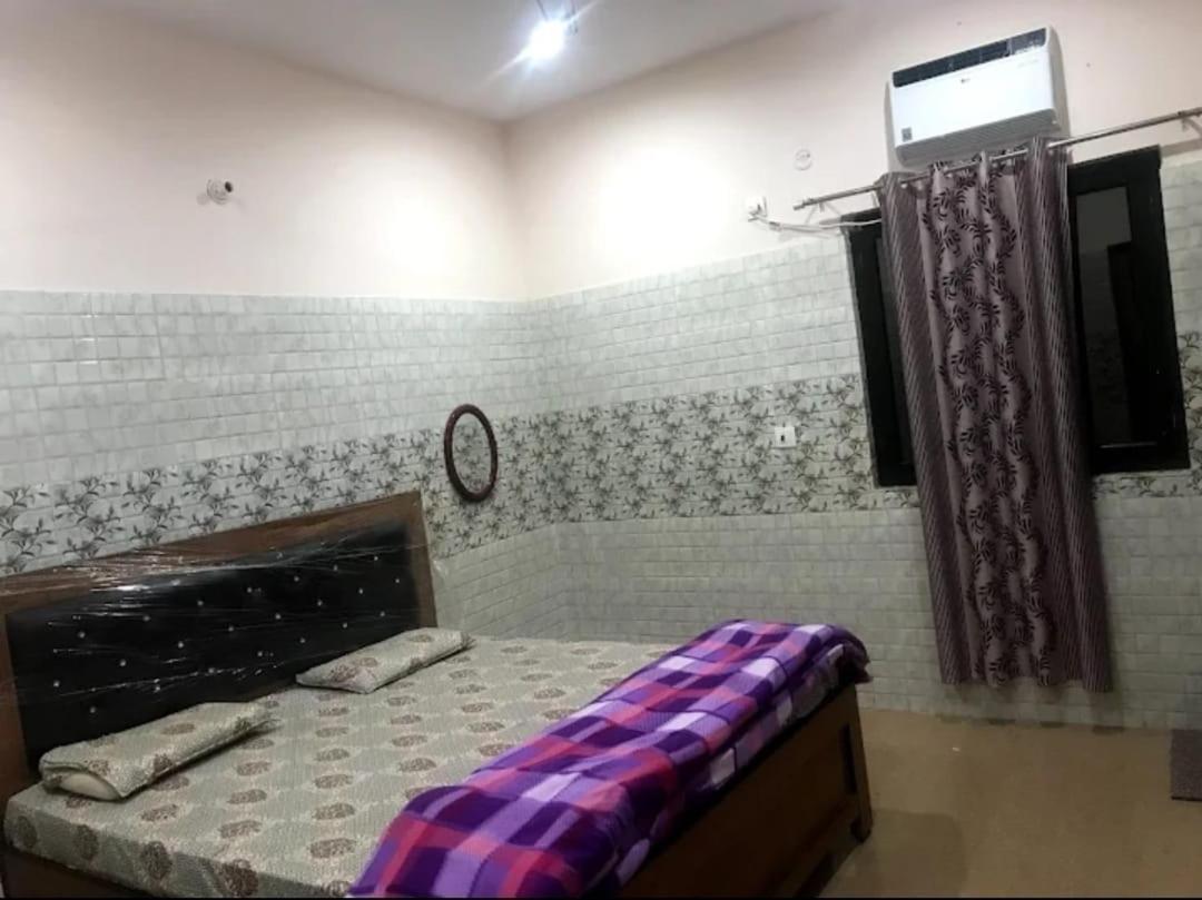 Shri Jagannath Dham Hotel Vrindāvan Eksteriør billede